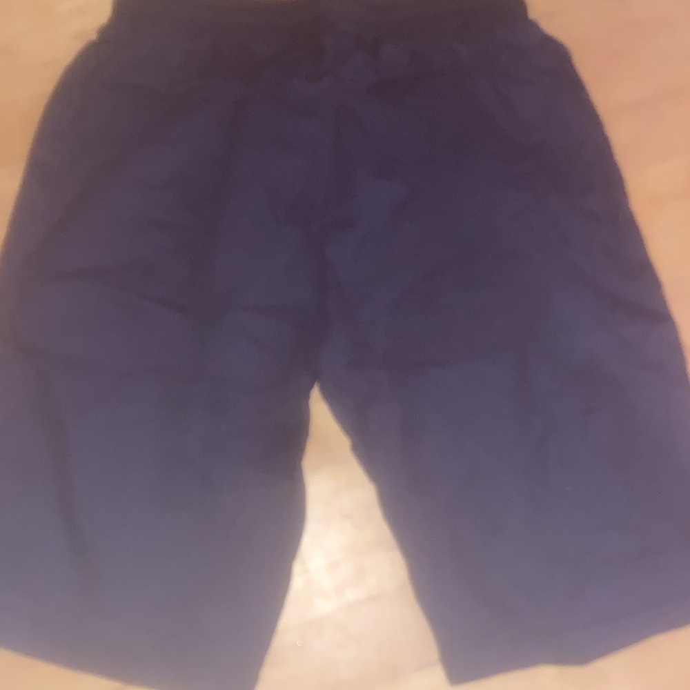 Shorts - Picture 6 of 6